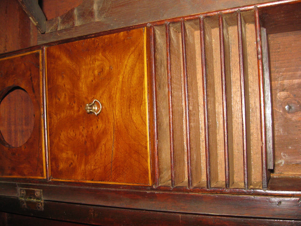 Inlay 19th century Georgian Mahogany Dressing Table For Sale