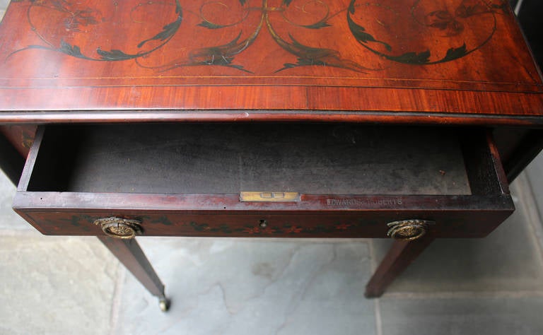 19th c Mahogany Pembroke Table Edwards&Roberts London with Decorative Painting  In Good Condition In Savannah, GA