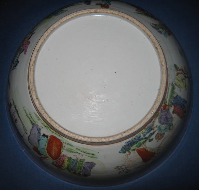 19th century Chinese Export Porcelain Punch Bowl 2