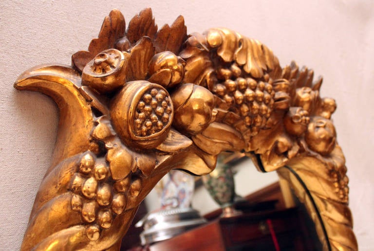 Miroir de l'Empire américain en bois doré du XIXe siècle en vente 2