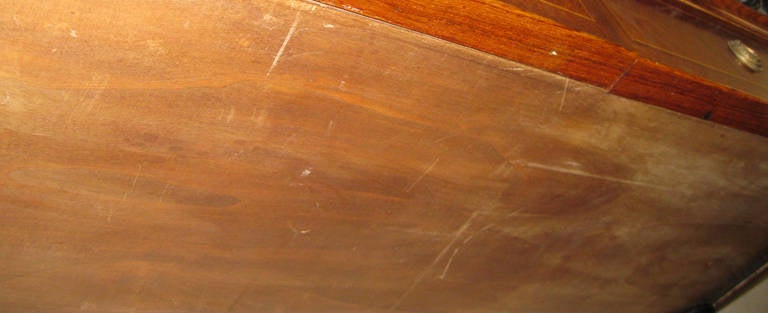 Konsolentisch aus italienischem Mahagoni mit Intarsien aus Veilchenholz, 20. Jahrhundert im Angebot 3