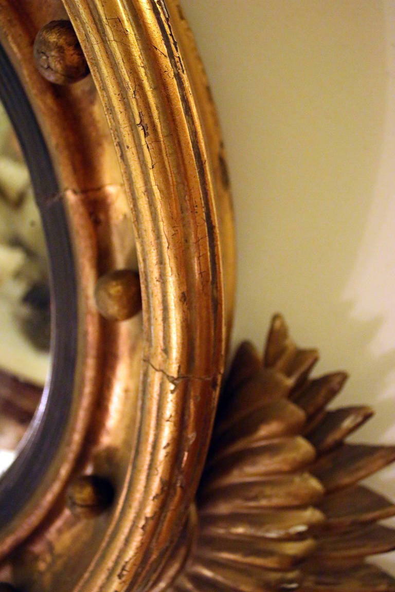 19th century American Bull's Eye Convex Giltwood Mirror with Eagle 1