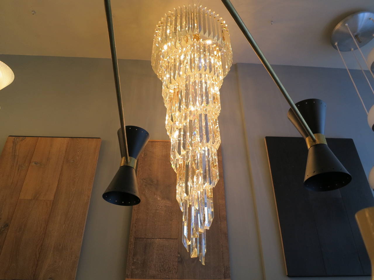 Large Murano Spiral Cascade Chandelier In Excellent Condition In London, GB