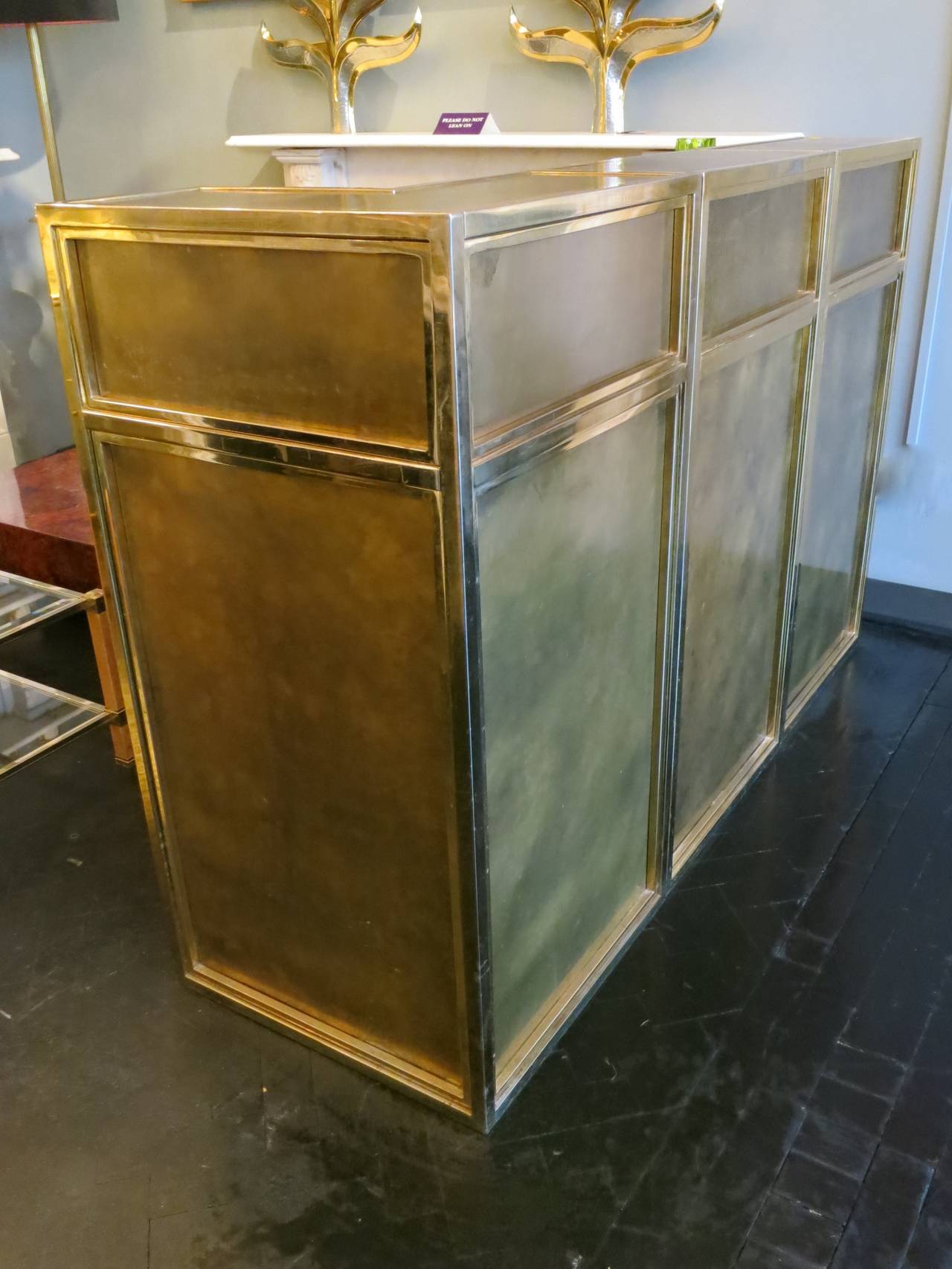 Italian 1970s Dry bar or Cocktail Bar In Good Condition In London, GB