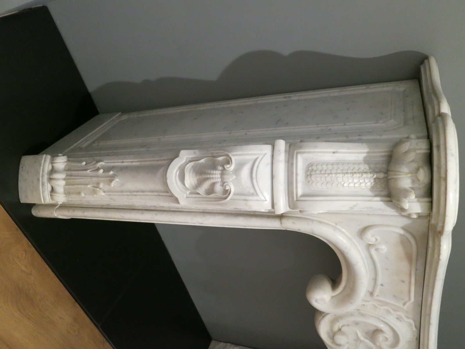 Antique Rococo Louis XV Marble Fireplace Mantel For Sale 1