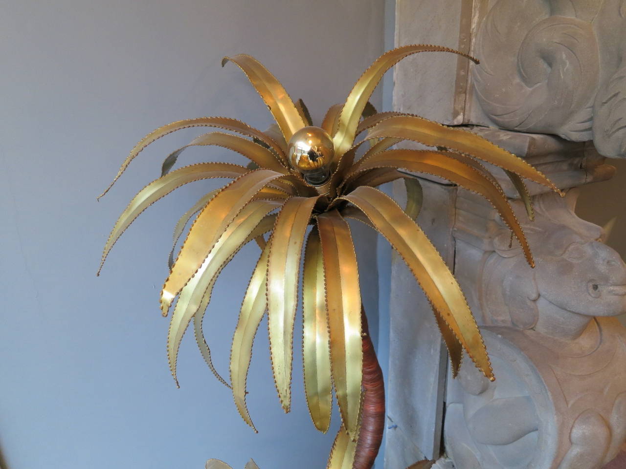 Brass Palm Floor Lamp In Excellent Condition In London, GB