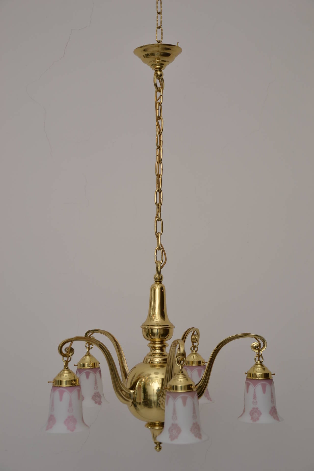 5 arms Historistic ceiling lamp with original glass shades
Brass polished and stove enamelled