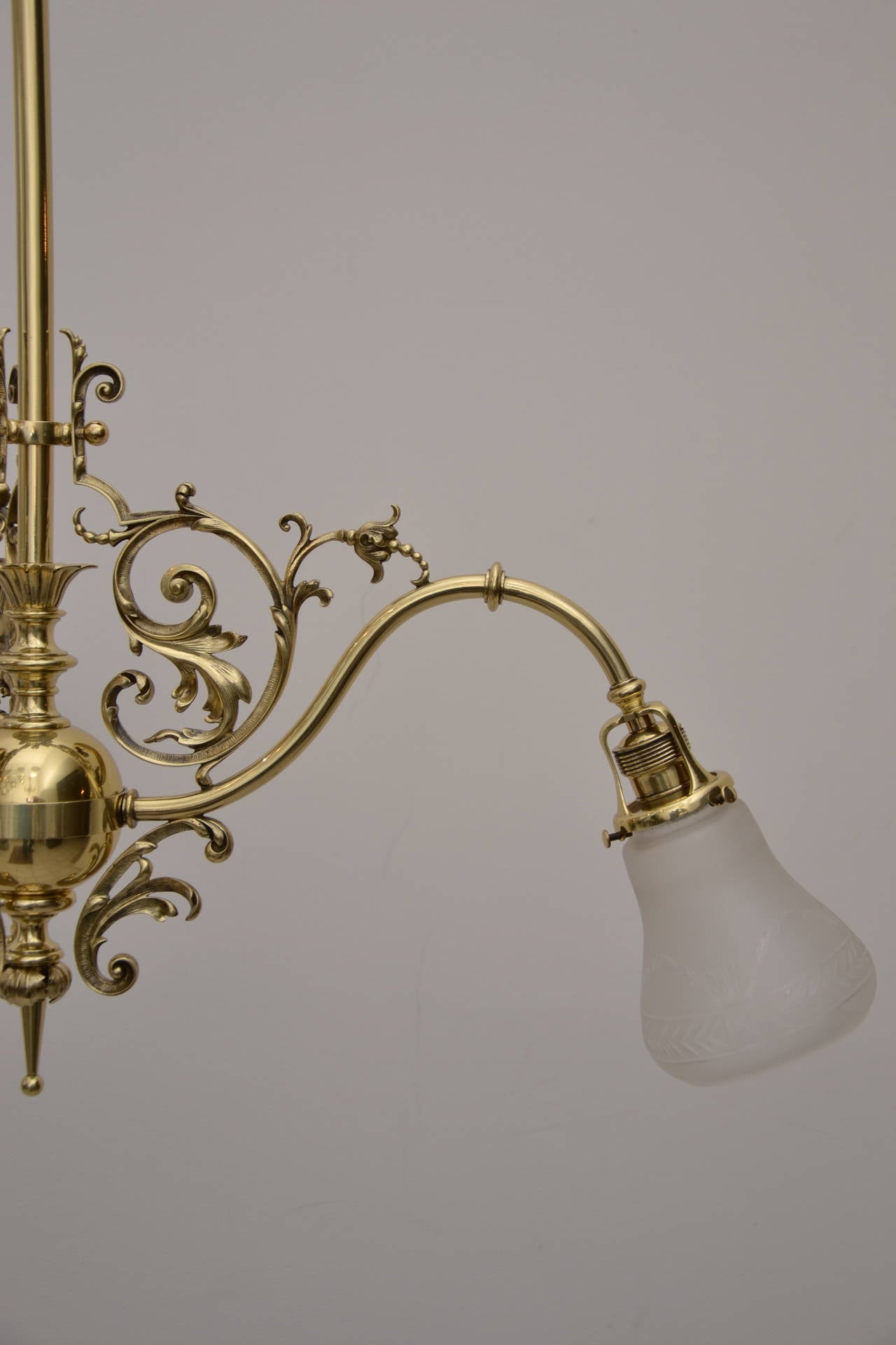 Late 19th Historistic ceiling lamp with original glass shades In Excellent Condition For Sale In Wien, AT