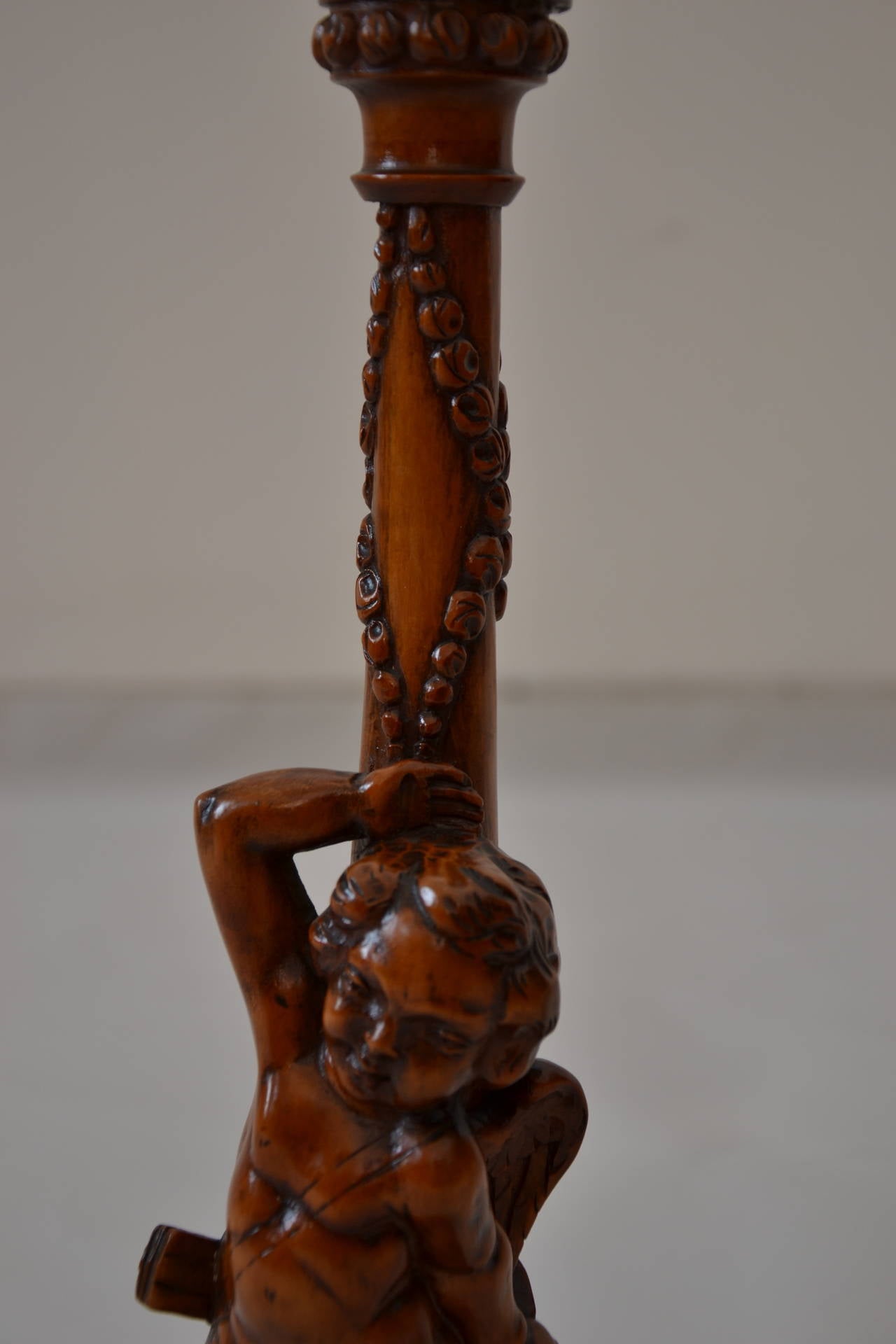 Art Nouveau Carved Wooden Table Lamp For Sale