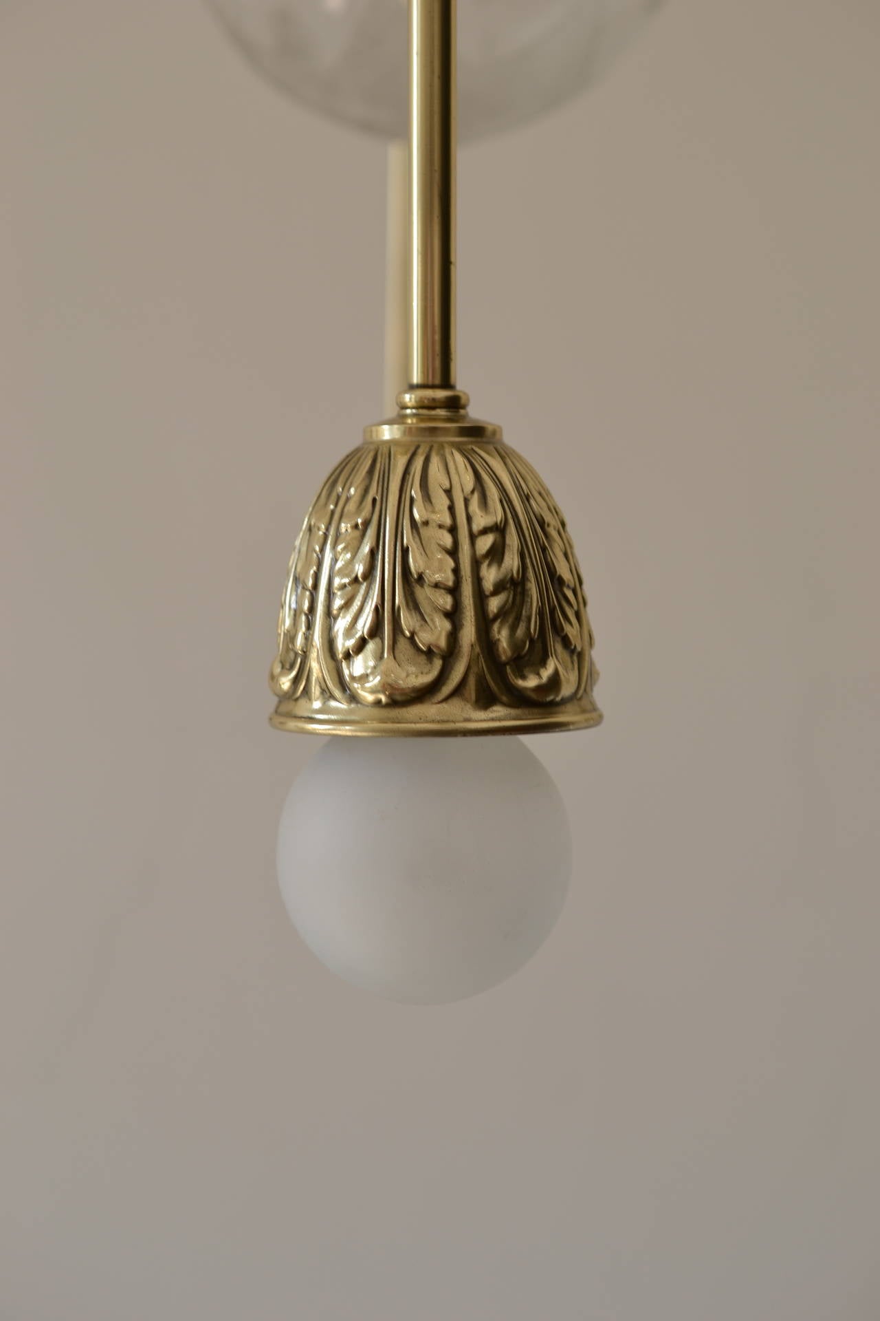Historistic ceiling lamp with original glass
Polished and stove enamelled