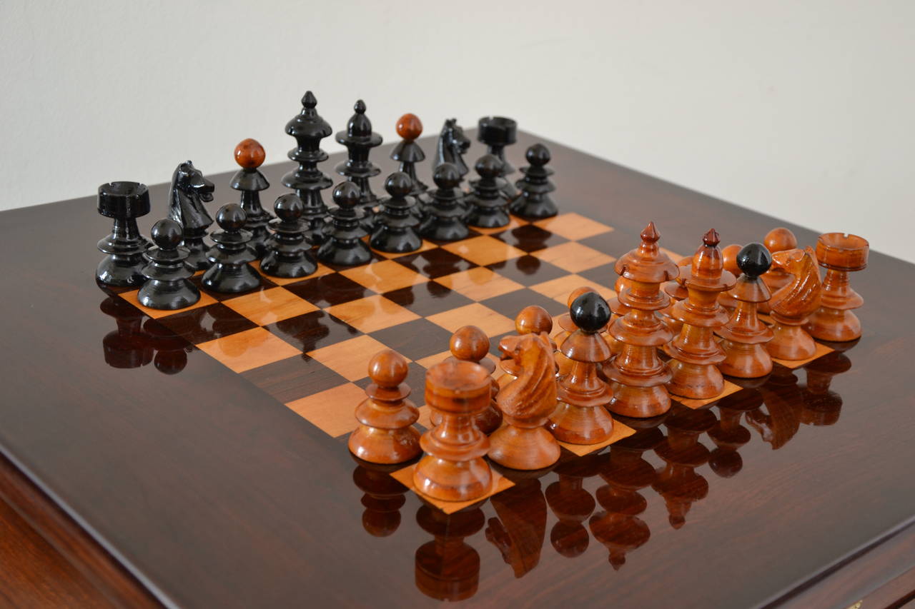 chess desk / making up table and Lady´s desk with an inkwell