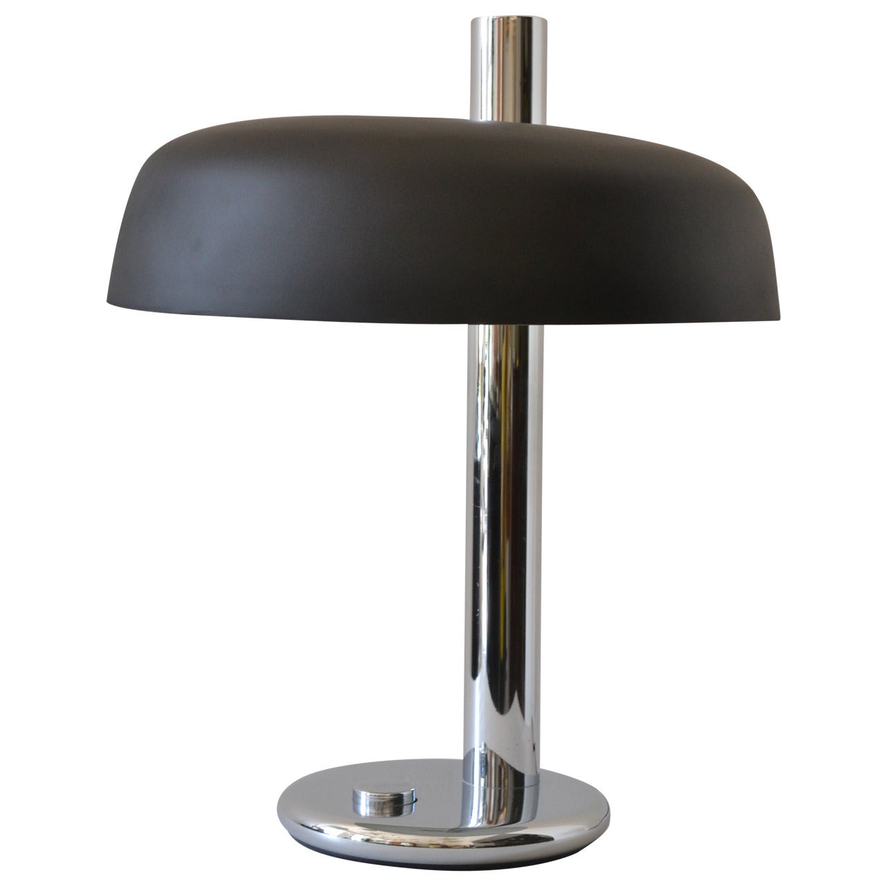 1930s American Modernist Nickel Plated Table Lamp For Sale