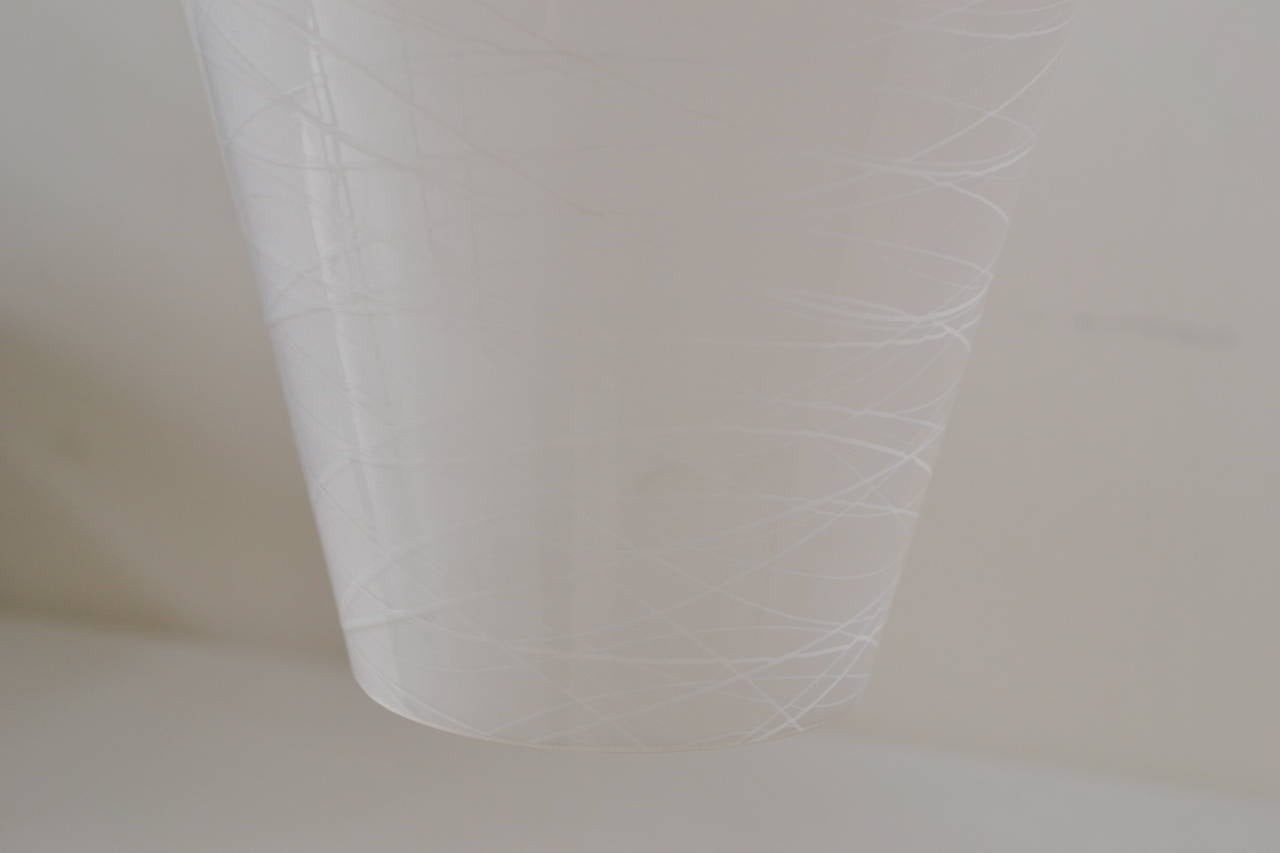 Metà XX secolo Lampada a sospensione, circa 1960 in vendita