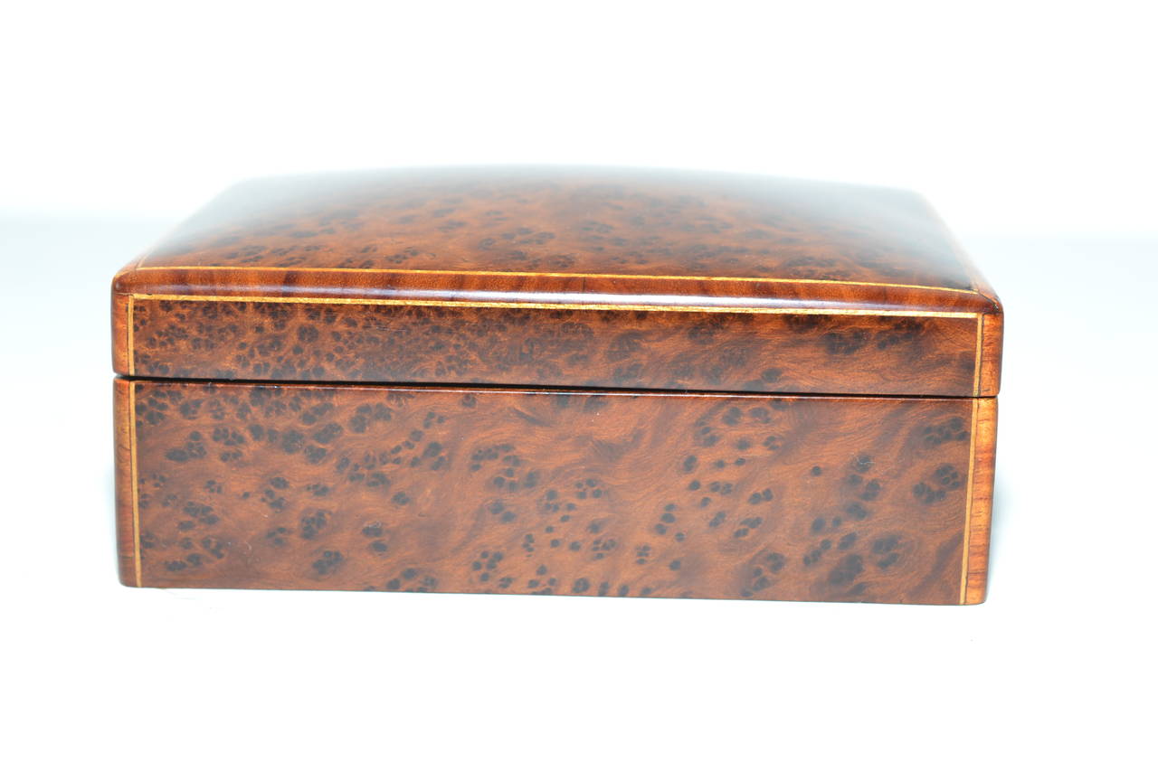 Jugendstil maplewood box
polished