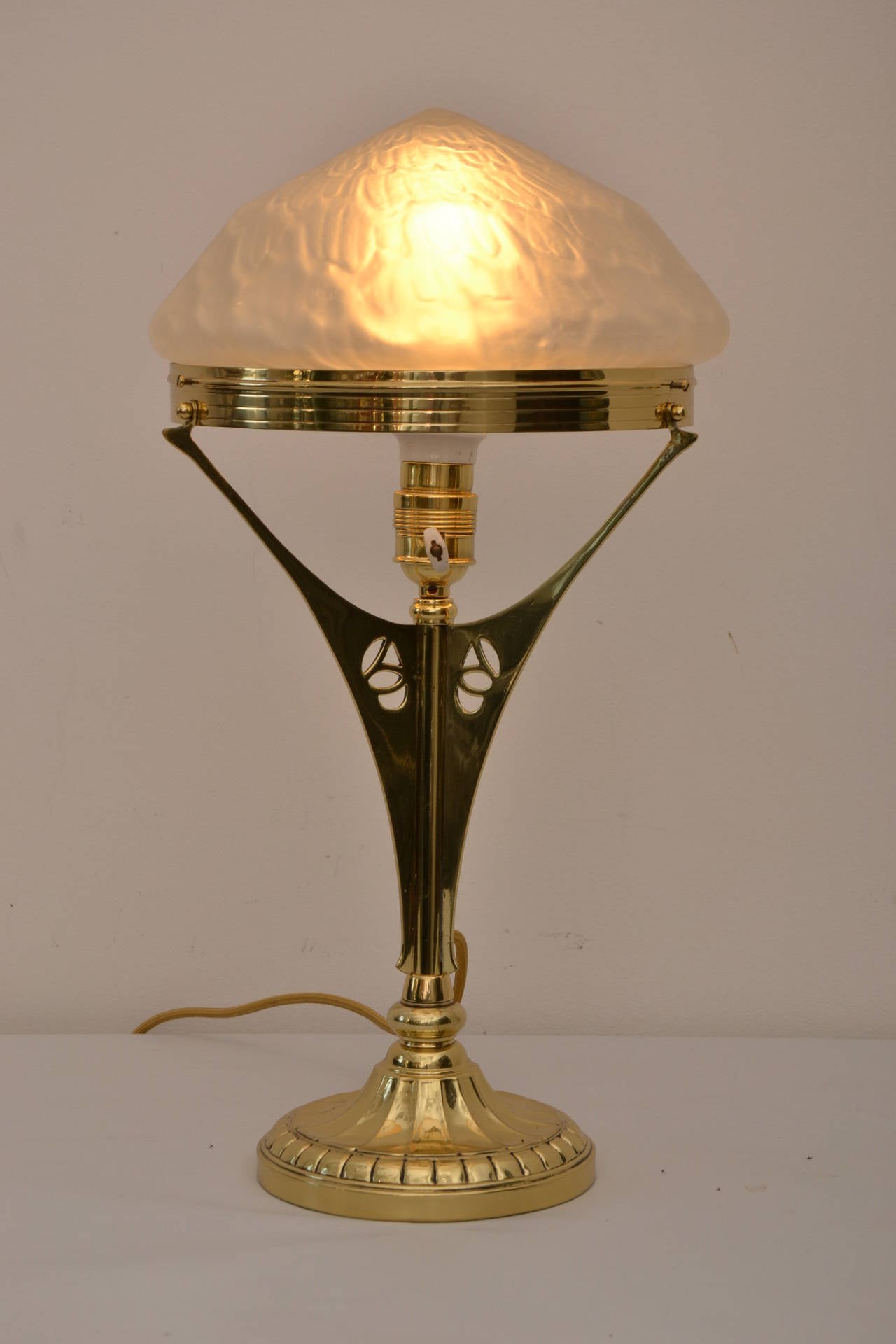 Jugendstil Table Lamp with Matted Glass Shade For Sale at 1stDibs