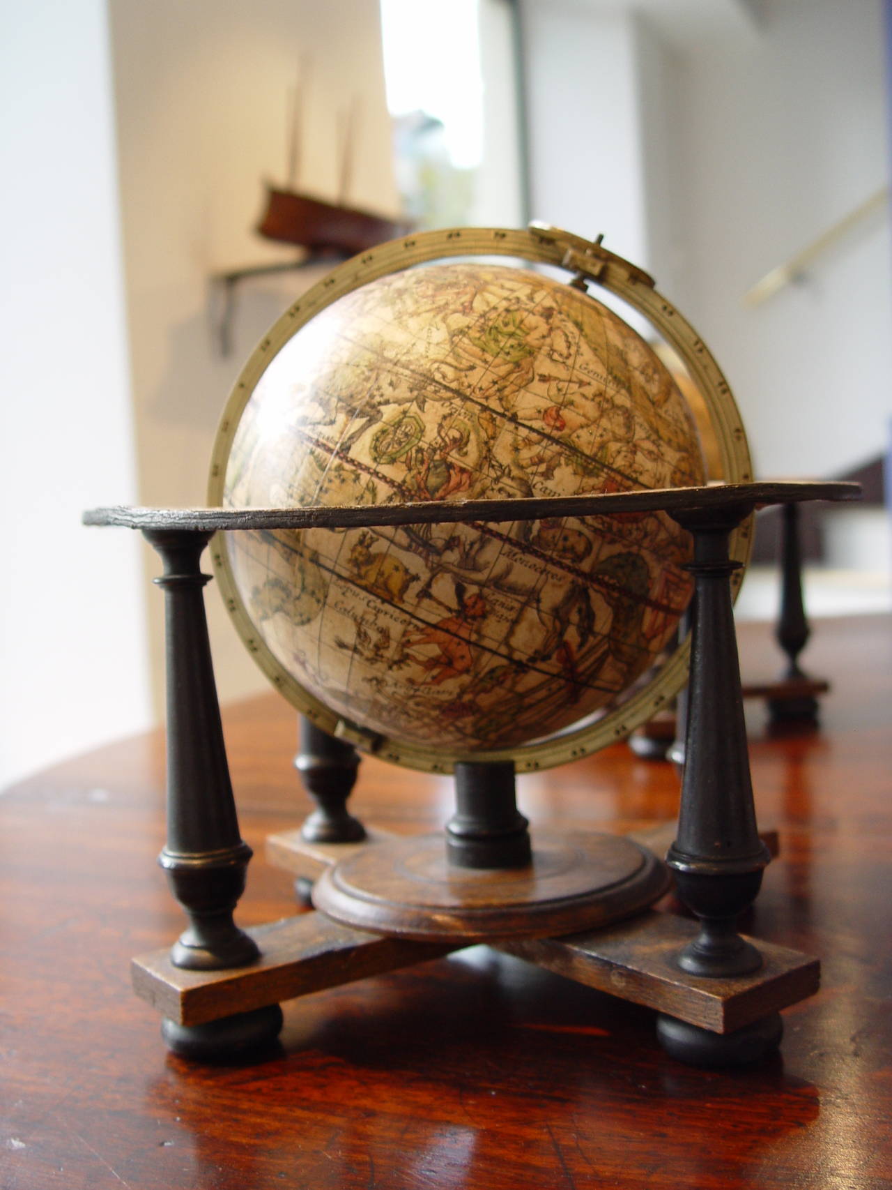 Pair of German Celestial and Terrestrial Globes by Johann Philip Andreae In Good Condition In Paris, FR