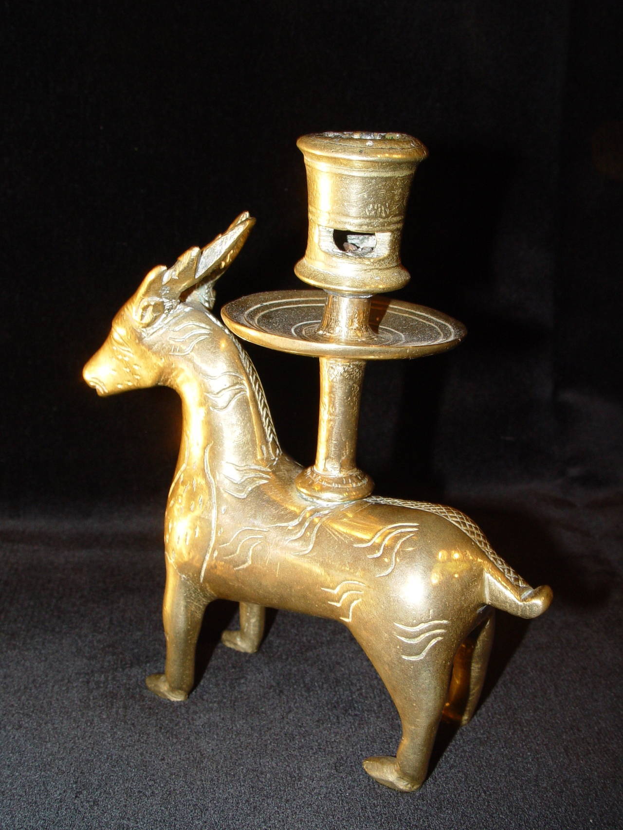 Small 15th Century Yellow Brass Candlestick in Shape of a Deer For Sale 2