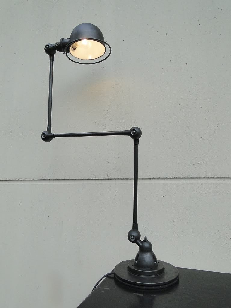 Mid-20th Century Three-Arm Jielde Table Lamps, Graphite Polished For Sale