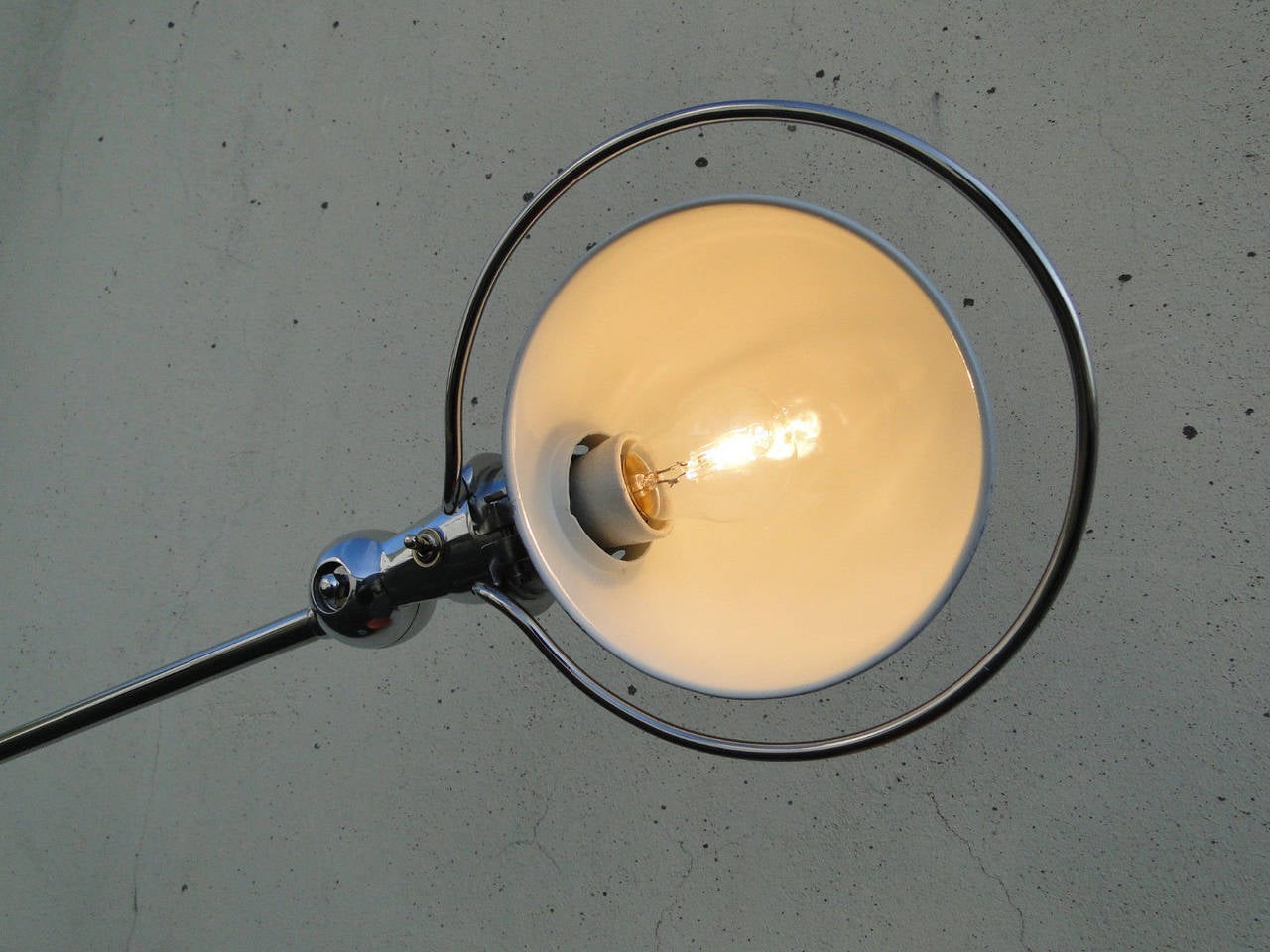 Jielde French Industrial Two-Arm Polished Reading Lamps In Excellent Condition For Sale In Saint-Ouen, FR