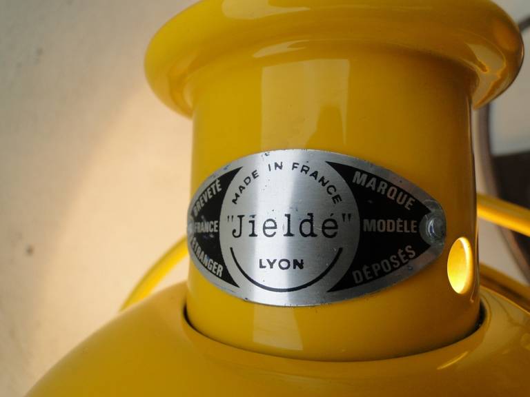 5-armed Jielde Floor Desk Reading Lamp Yellow In Excellent Condition For Sale In Saint-Ouen, FR