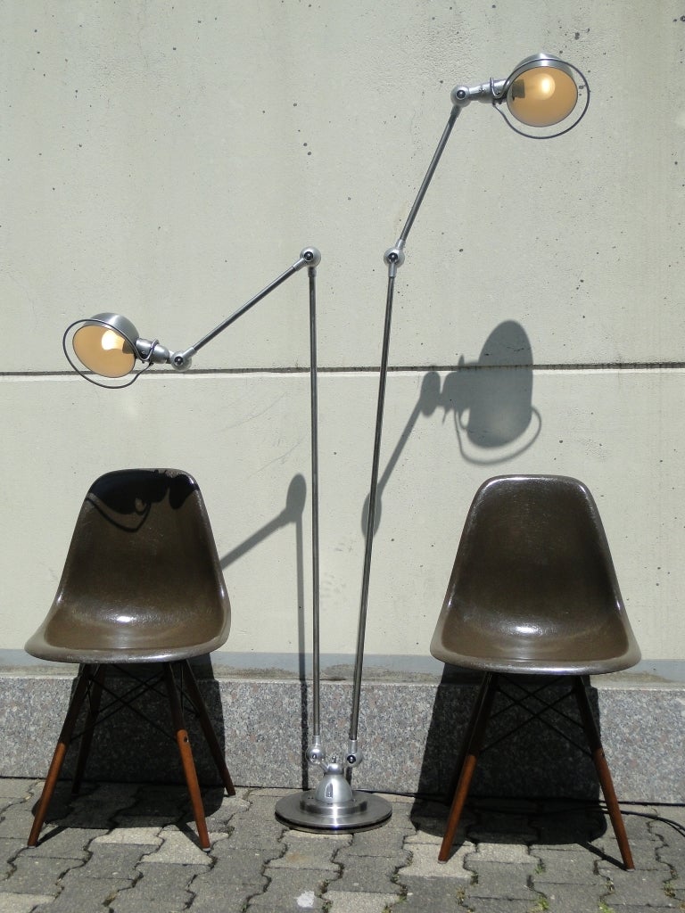 Double 2-armed Jielde French Industrial Floor Reading Lamp Brushed In Excellent Condition For Sale In Saint-Ouen, FR