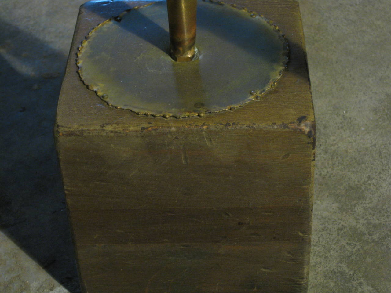 vintage sunflower lamp