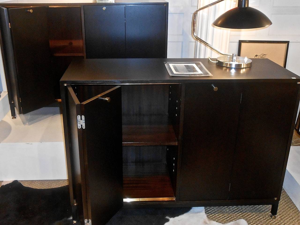 Rosewood cabinets, dark brown finish, fully restored.
