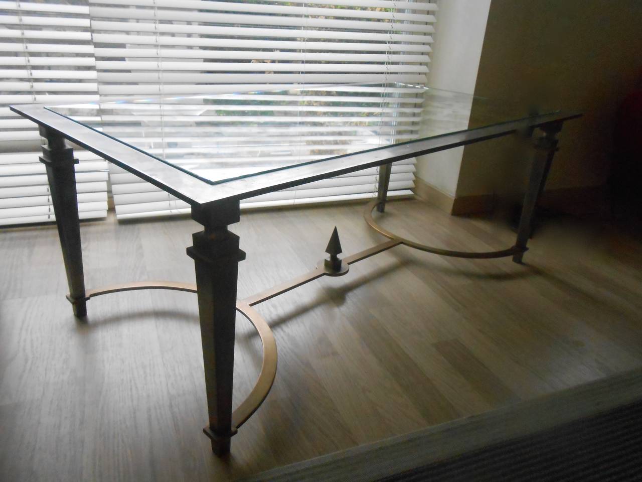 Elegant Arbus Coffee Table In Good Condition For Sale In Brussels, BE
