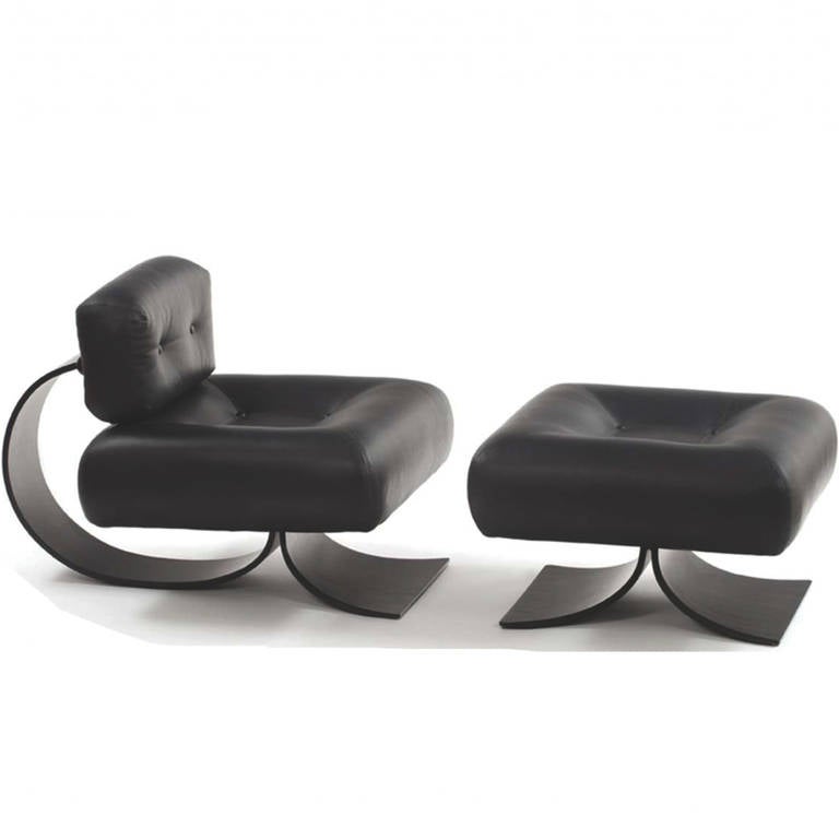 Mid Century Alta Chair & Ottoman by Oscar Niemeyer
Perfect Conditions
Original Piece
1970
