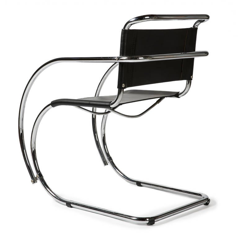 Mid-Century Modern Pair of MR Arm Chairs by Mies Van der Rohe