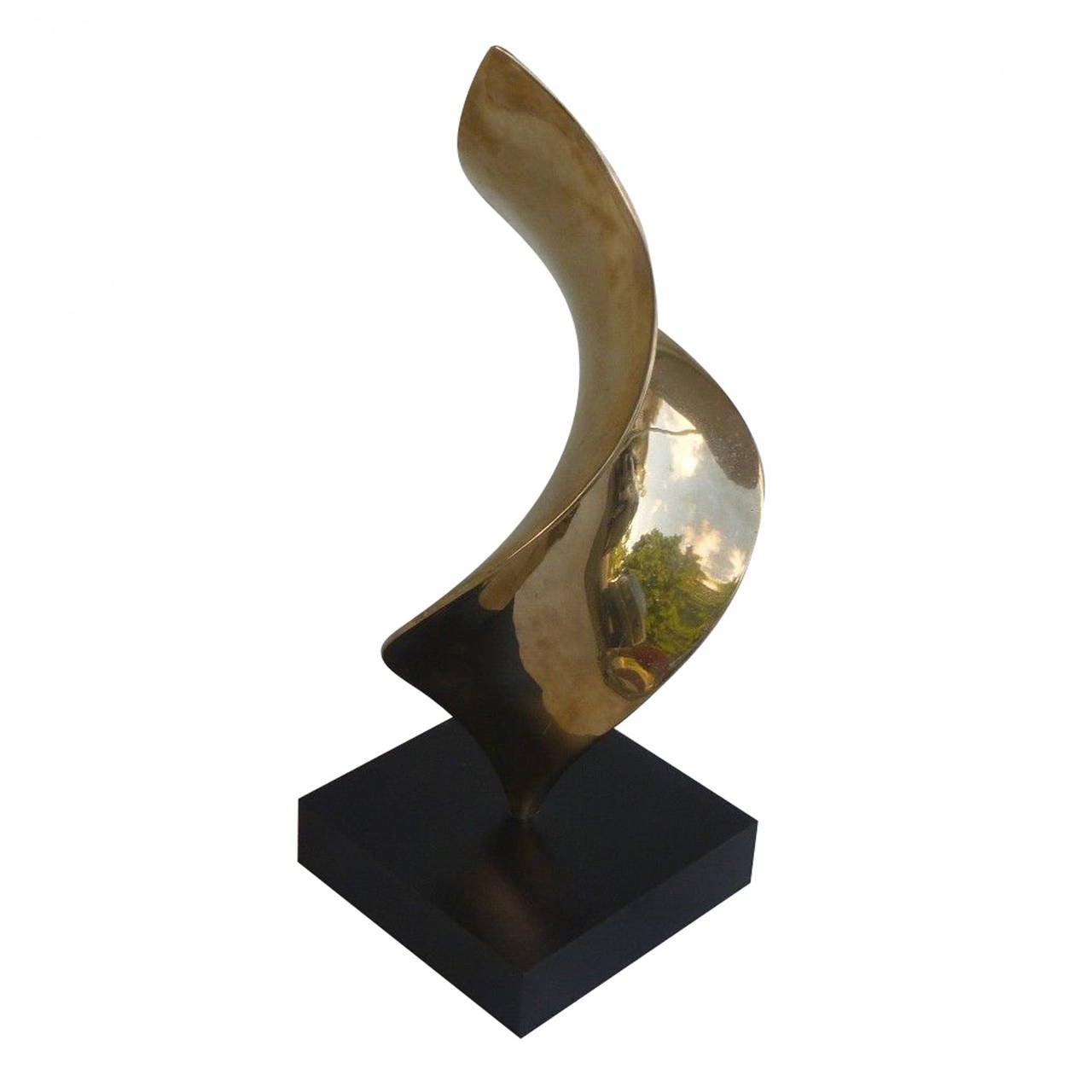 Beautiful original bronze sculpture,
1980.
Signed by artist.
Perfect conditions.