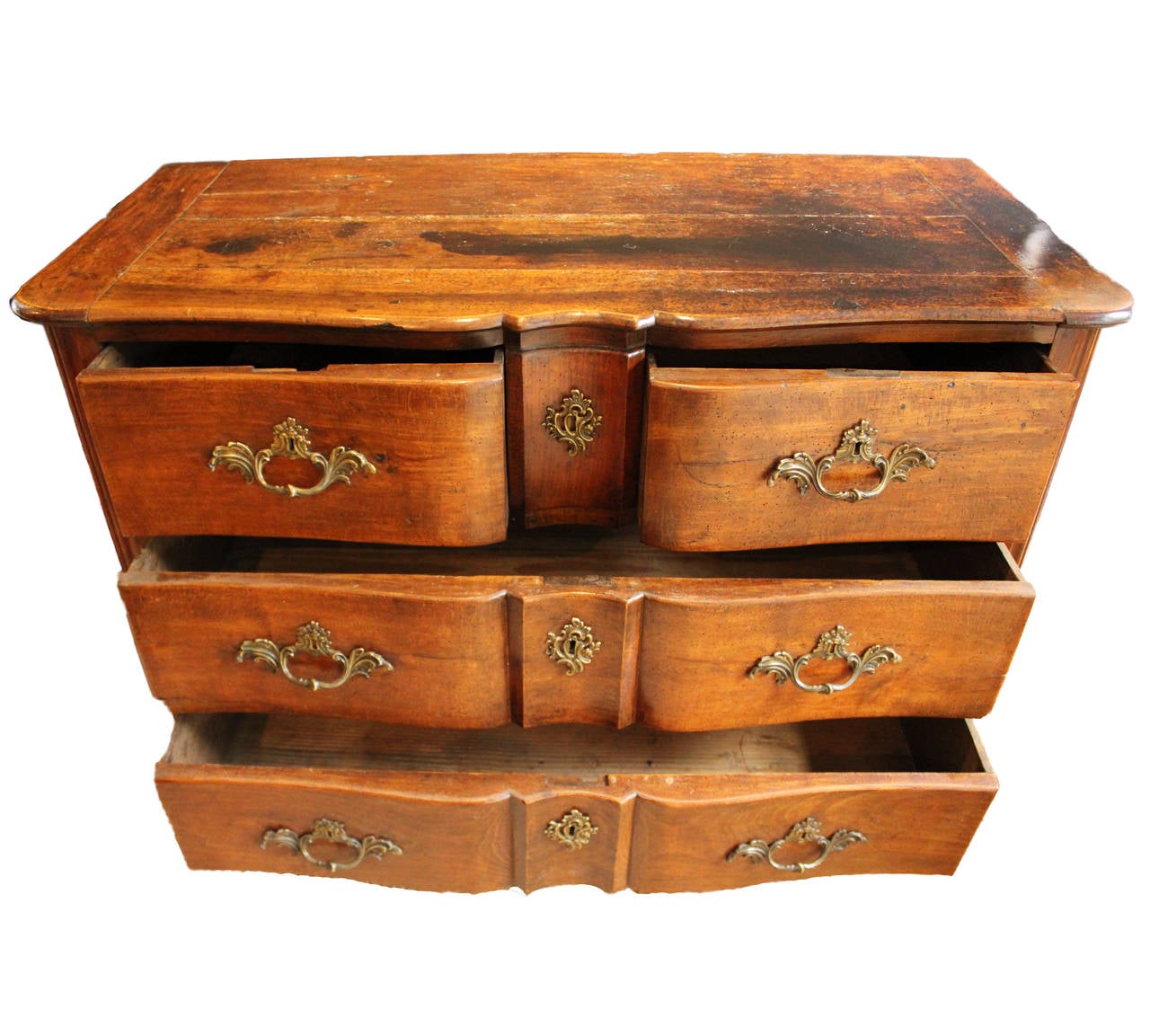 Louis XV 18th Century French Walnut Serpentine Commode For Sale