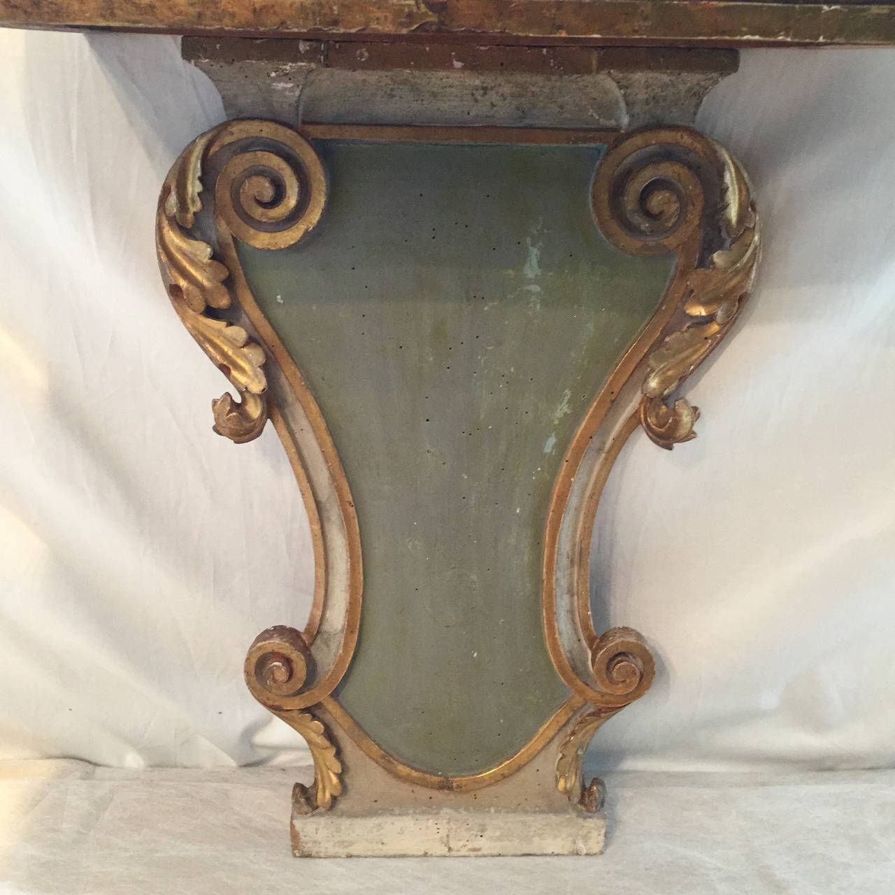 Diminutive Hand-Painted Italian Gilt Console In Good Condition In New Orleans, LA