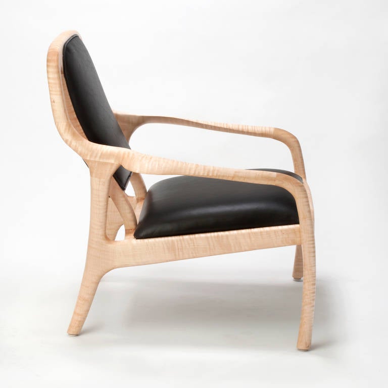 Leather Karnali Lounge Chair in Maple For Sale