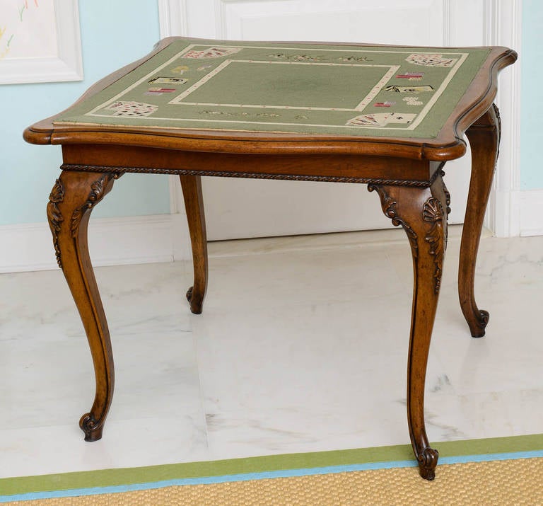 Chippendale George II Walnut Concertina Action Games Table In Excellent Condition In New York, NY