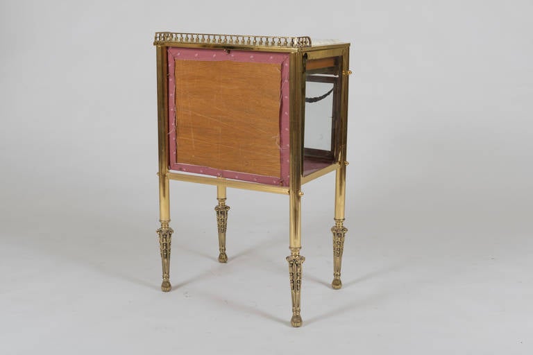 Edwardian Brass, Marble and Glass Vanity Stand 5