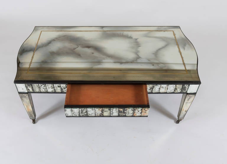 Hollywood Regency Mirrored Cocktail Table 3