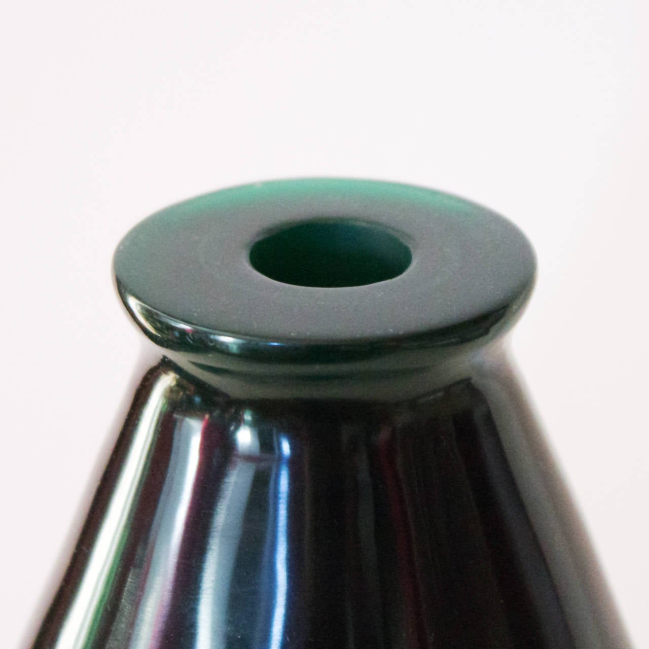 Contemporary Robert Kuo Tourmaline Pear Shape Vase