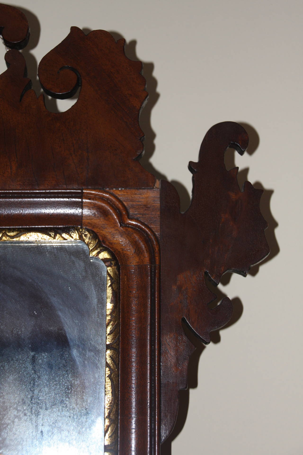 Mid-18th Century Chippendale Mahogany Mirror In Excellent Condition In Woodbury, CT