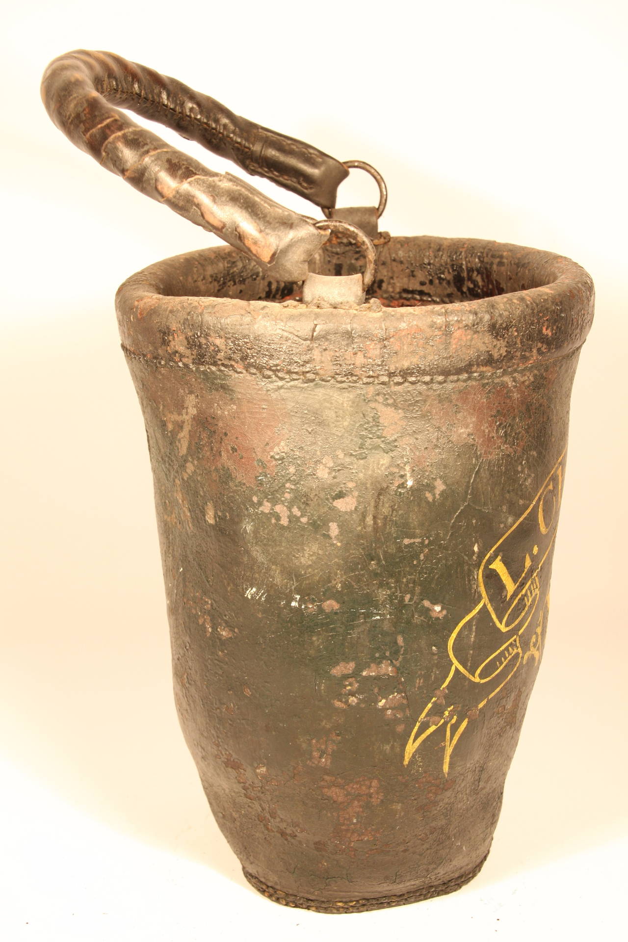 18th Century New England Leather Fire Bucket In Excellent Condition In Woodbury, CT
