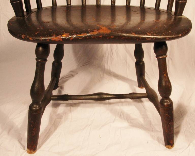 18th Century and Earlier 18th Century Connecticut Sack Back Knuckle Arm Windsor Chair