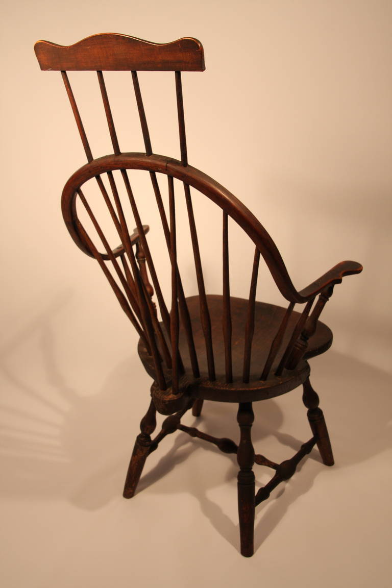 18th Century and Earlier 18th Century CT Windsor Continuous Arm Chair with Comb Extension (EB TRACY)