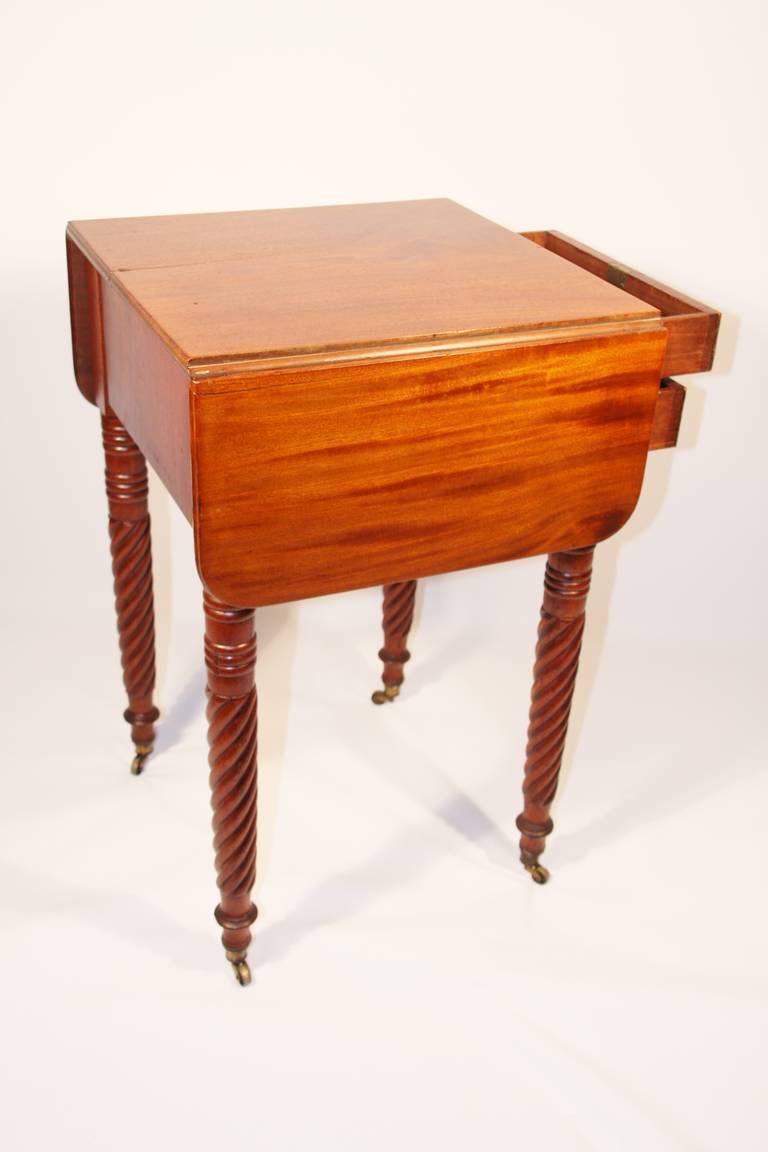 19th Century Sheraton Mahogany Work Table with Birdseye Maple Drawers 4