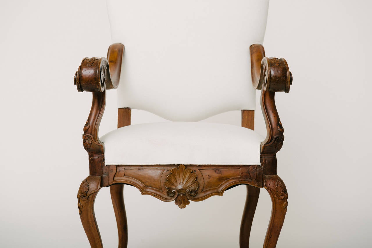 Hand-Carved 18th Century White Upholstered French Fauteuil For Sale
