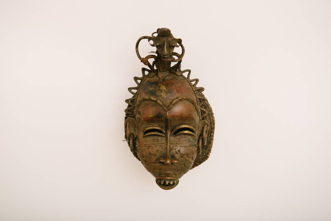 Cameroonian Early 20th Century African Tikar Bronze Decorative Tribal Art Style Bronze Face
