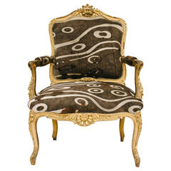 19th Century Giltwood Louis XV Fauteuil