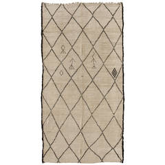 Vintage Moroccan Beni Ouarain Carpet