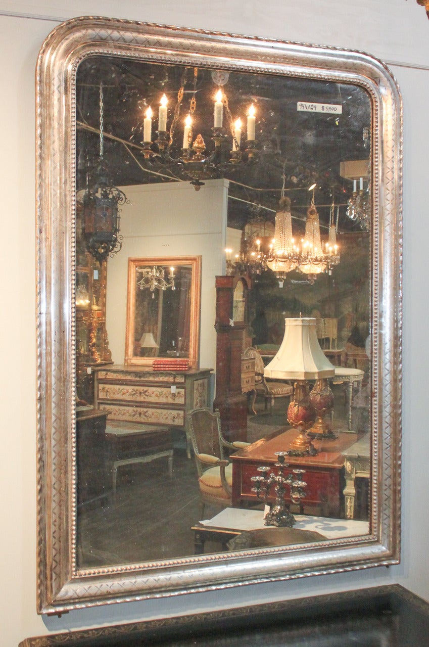 Giltwood 19th Century French Louis Philippe Mirror