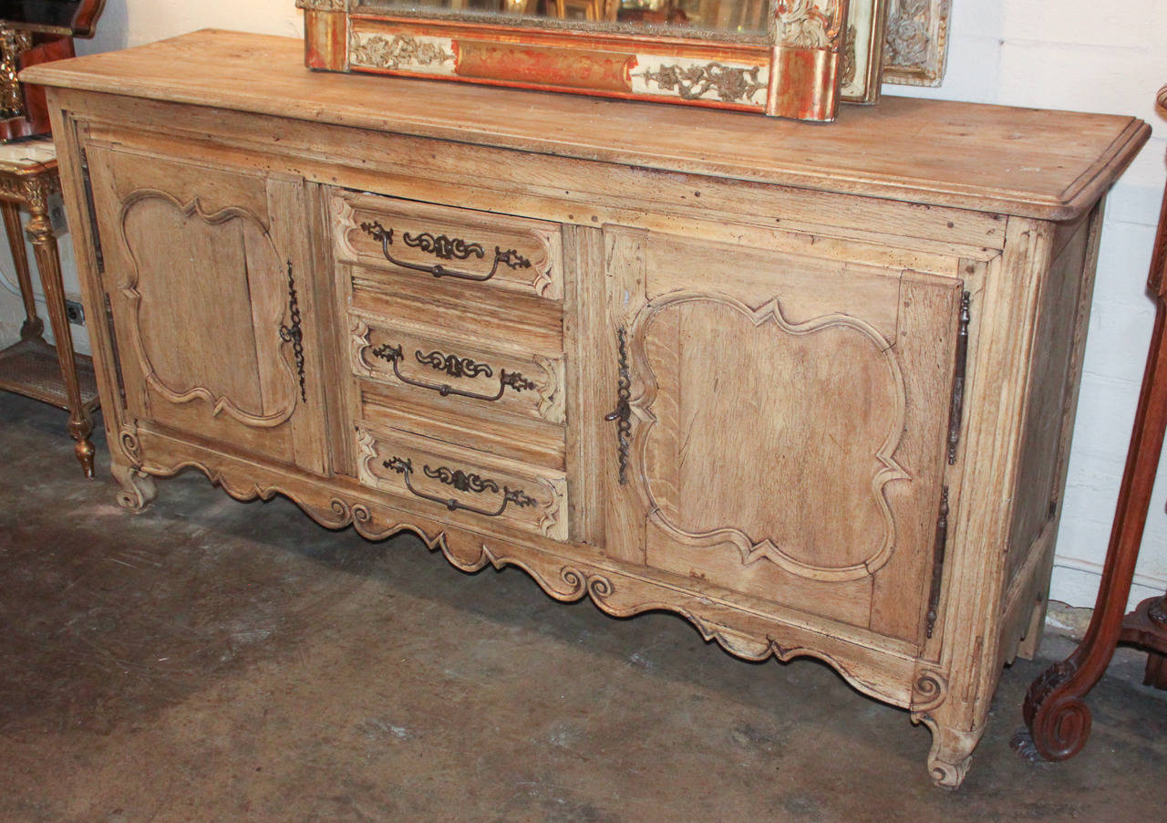 18th Century French Bleached Oak Buffet 4