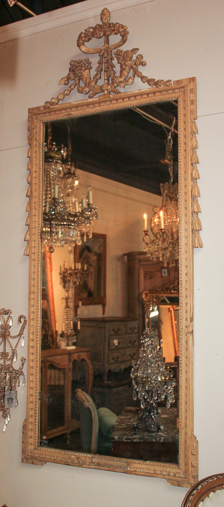 French Neoclassical Carved Wood Mirror In Good Condition In Dallas, TX